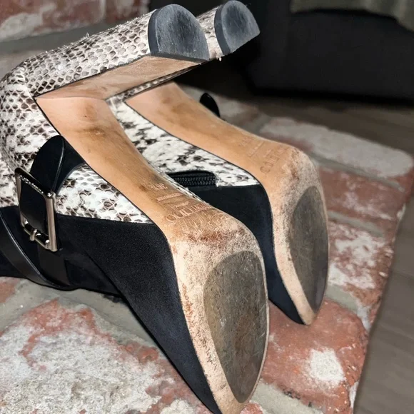 Jimmy Choo Dee Dee Watersnake Suede Ankle Boots sz 6.5 - Picture 10 of 12